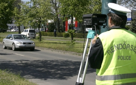 Drága fényképek készülnek, ha nem figyel