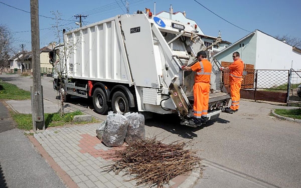 Zöldhulladék gyűjtés és szállítás lesz Dombóváron